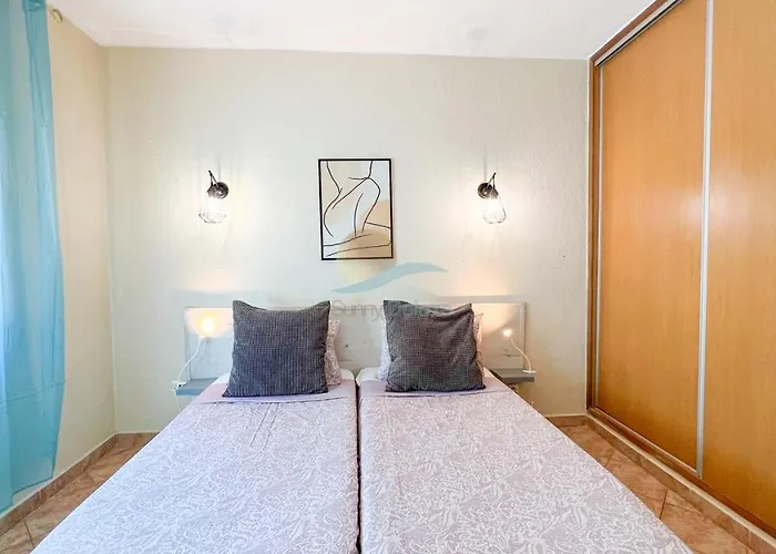 Gabriel By Sunny Deluxe *