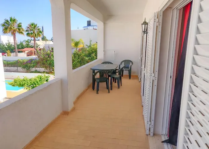 Gabriel By Sunny Deluxe *